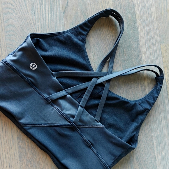 Lululemon | Sports Bra - Picture 3 of 4